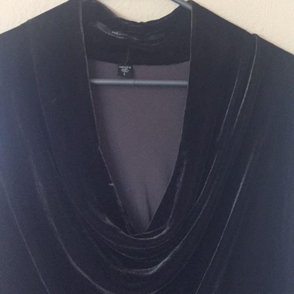 Isda&Co ladies Short sleeve top EUC SZl - Picture 7 of 8